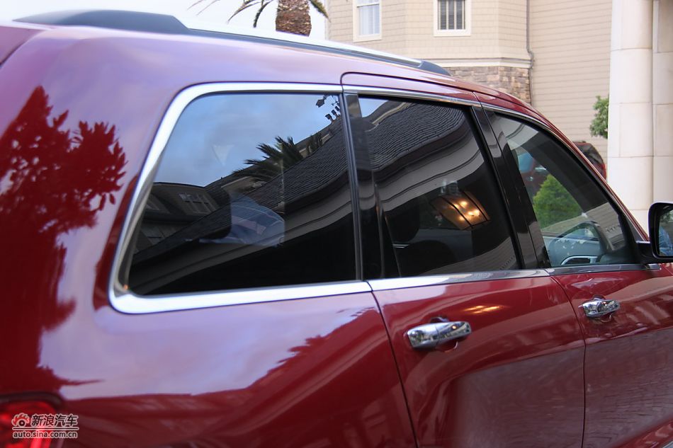 2011款大切诺基外观细节