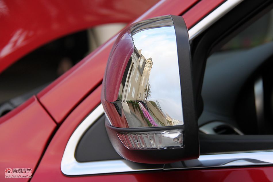 2011款大切诺基外观细节