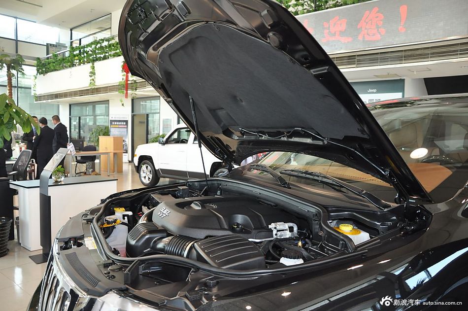 2012款全新JEEP大切诺基