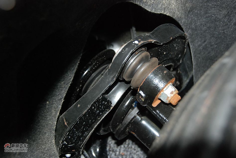 2011款全新Jeep大切诺基豪华版