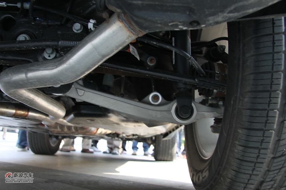 新浪汽车体验试驾全新切诺基-其他