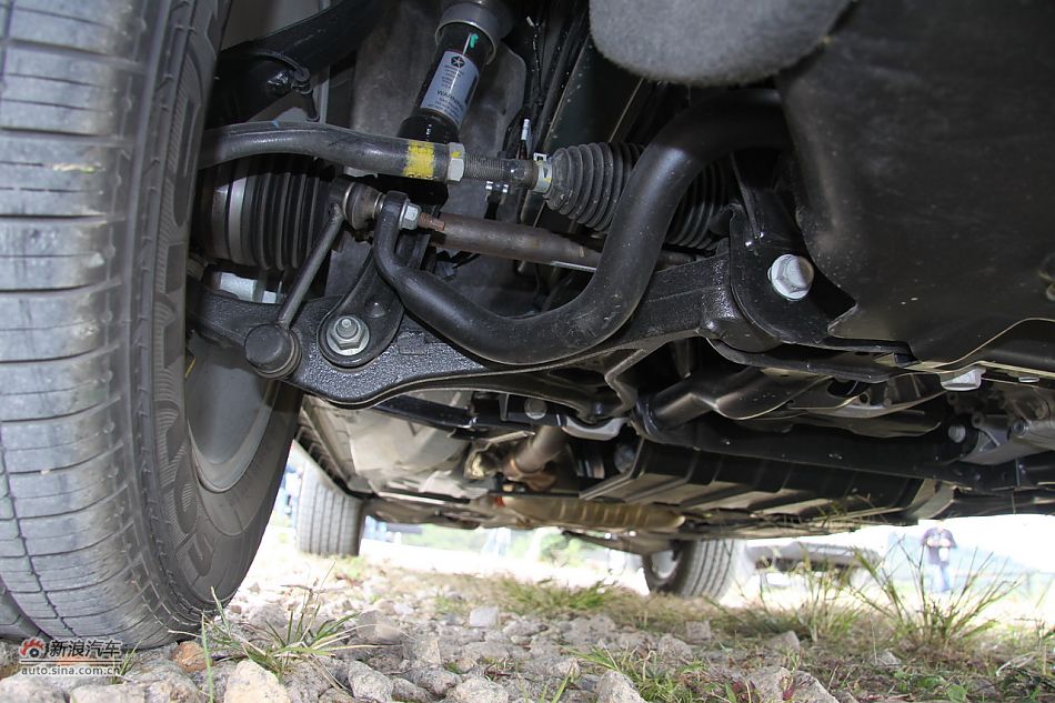 新浪汽车体验试驾全新切诺基-其他