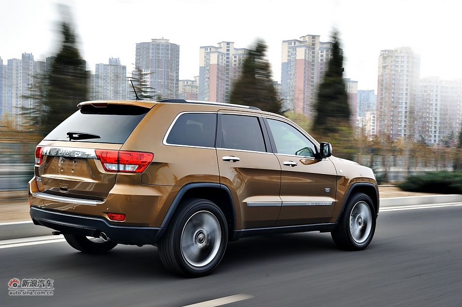 2011款全新Jeep大切诺基70周年纪念版