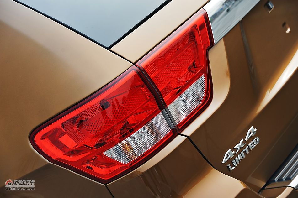 2011款全新Jeep大切诺基70周年纪念版