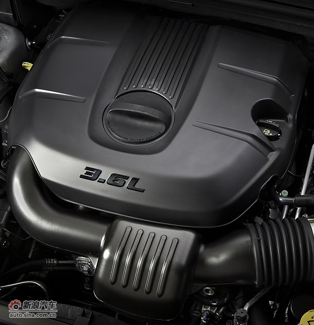 2011款大切诺基3.6升V6发动机
