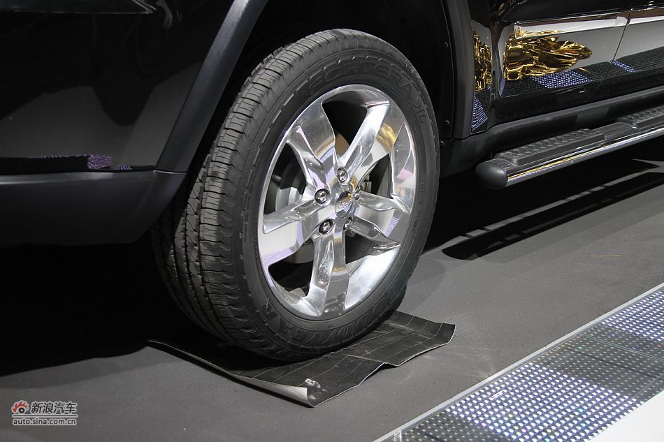 2011款Jeep全新大切诺基