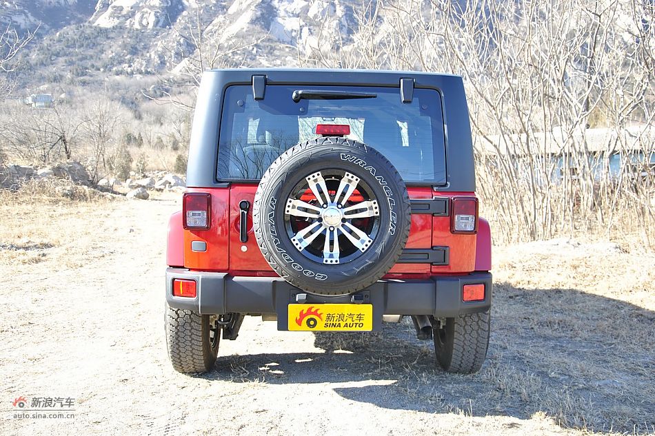 2011款牧马人Sahar两门版