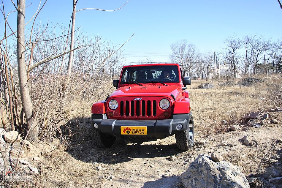 2011款牧马人Sahar两门版