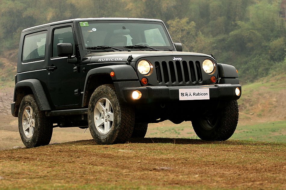 牧马人Rubicon外观图片