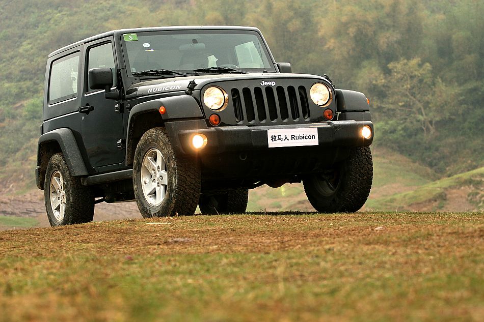 牧马人Rubicon外观图片