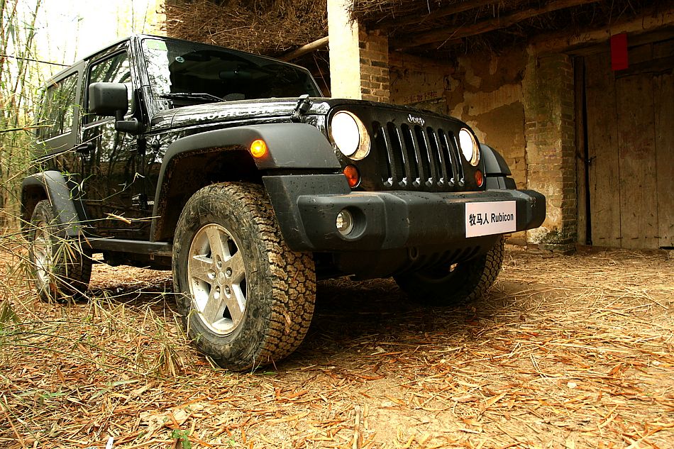 牧马人Rubicon外观图片