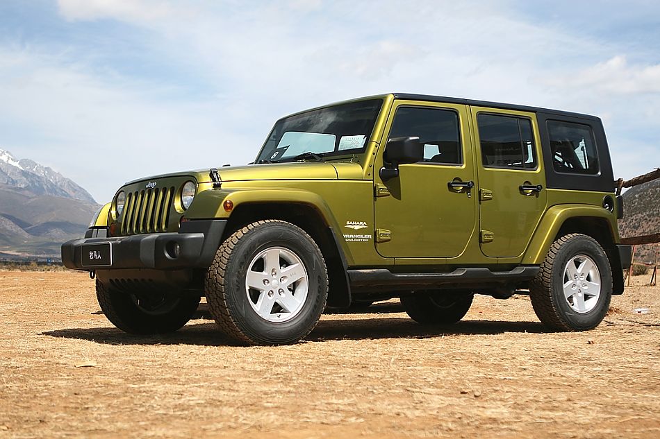 牧马人四门版外观图片