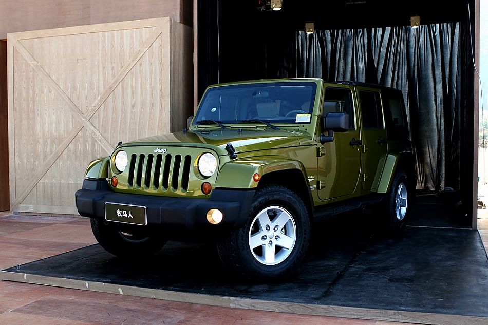 牧马人四门版外观图片