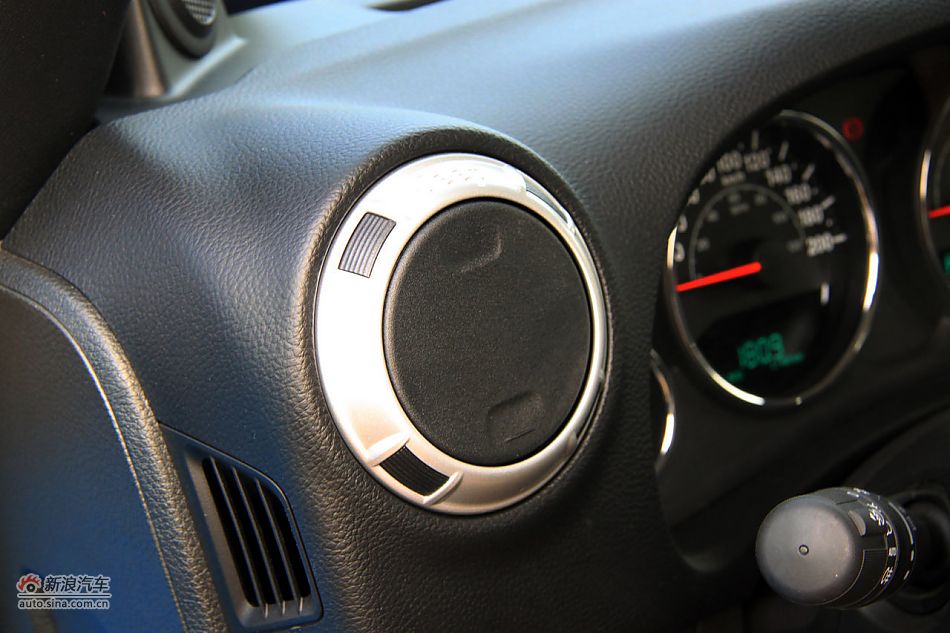 2012款牧马人实拍