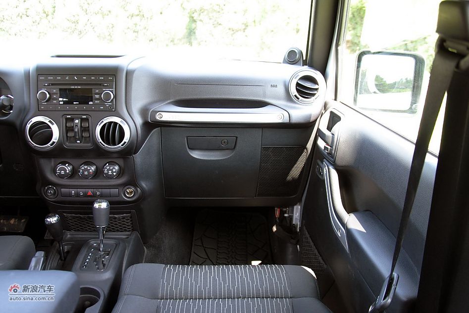 2011款吉普牧马人