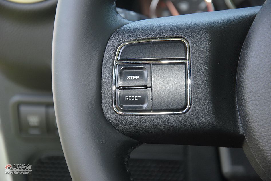 2011款吉普牧马人