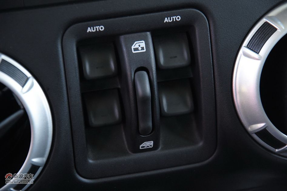 2011款吉普牧马人