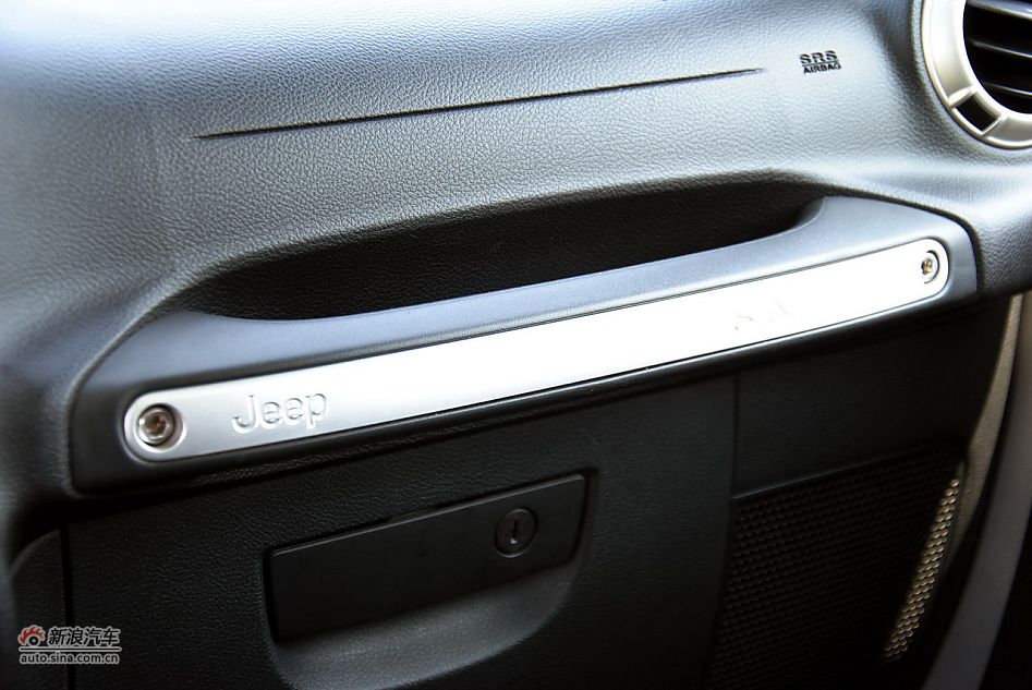 2011款吉普牧马人