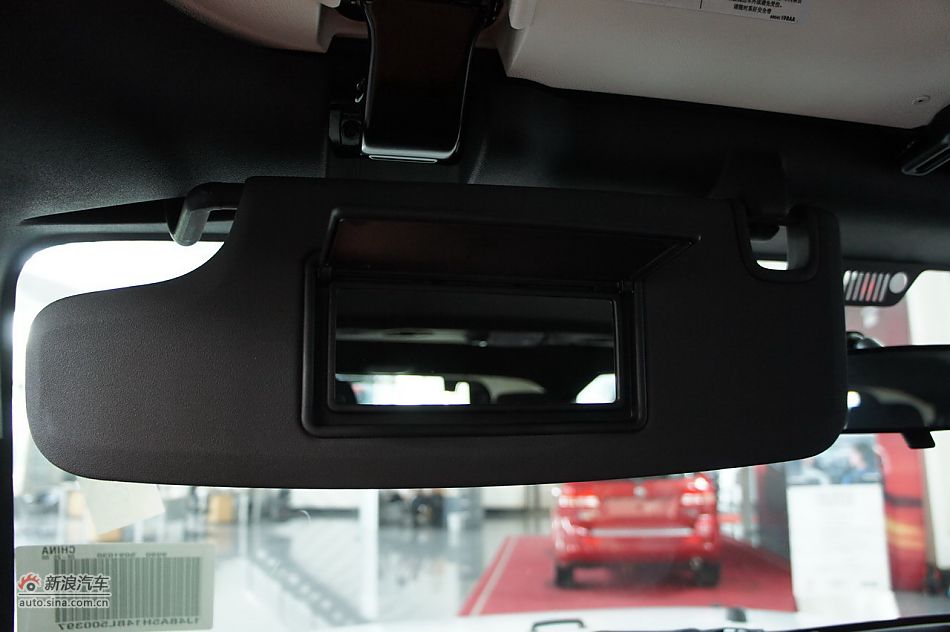 2011款吉普牧马人Sahara四门款