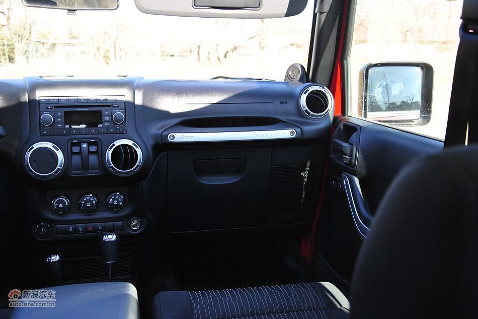 2011款牧马人Sahar两门版