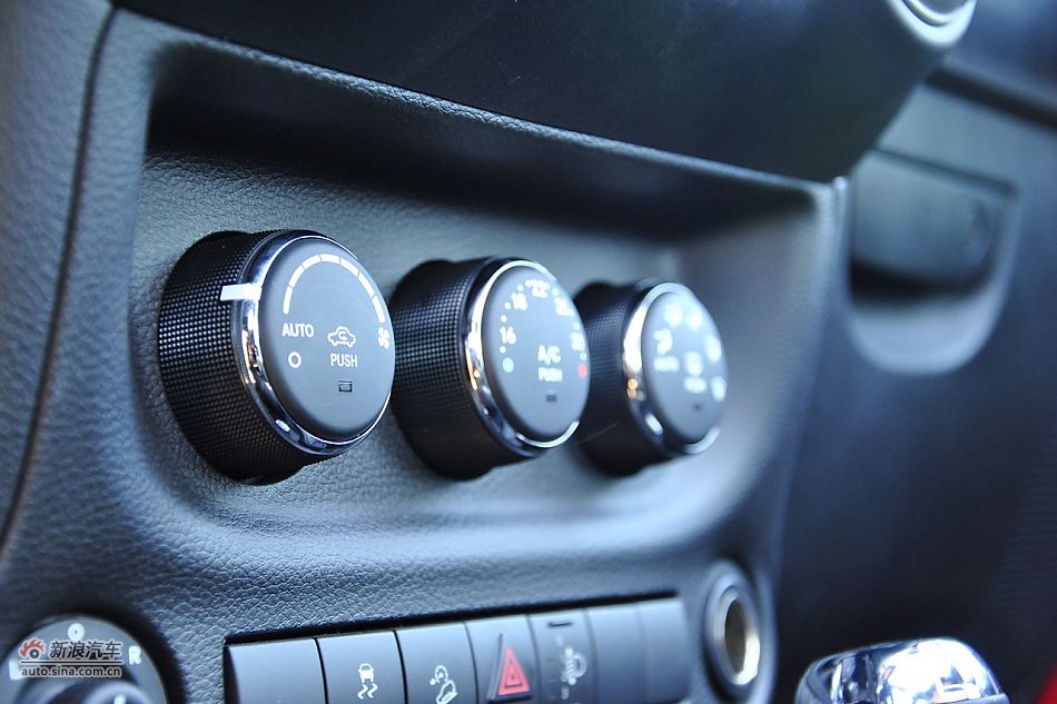 2011款牧马人Sahar两门版