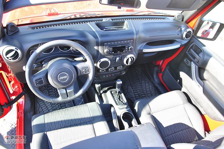 2011款牧马人Sahar两门版