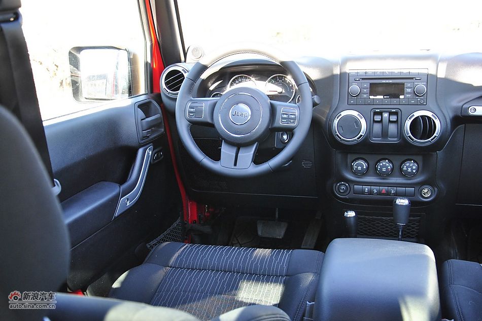 2011款牧马人Sahar两门版