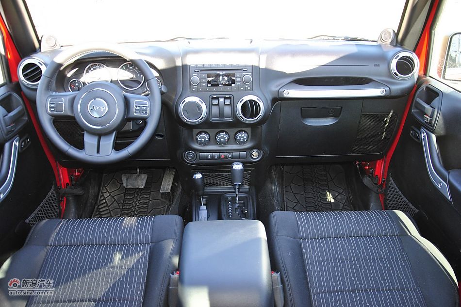 2011款牧马人Sahar两门版