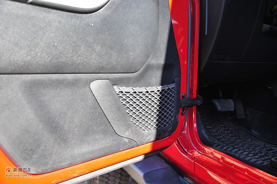 2011款牧马人Sahar两门版