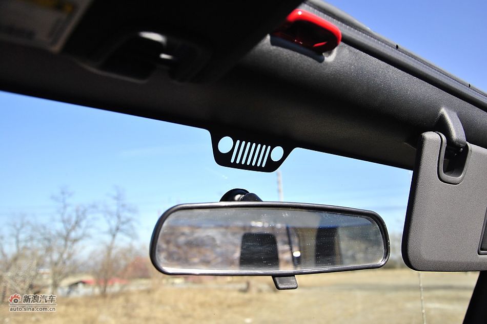 2011款牧马人Sahar两门版