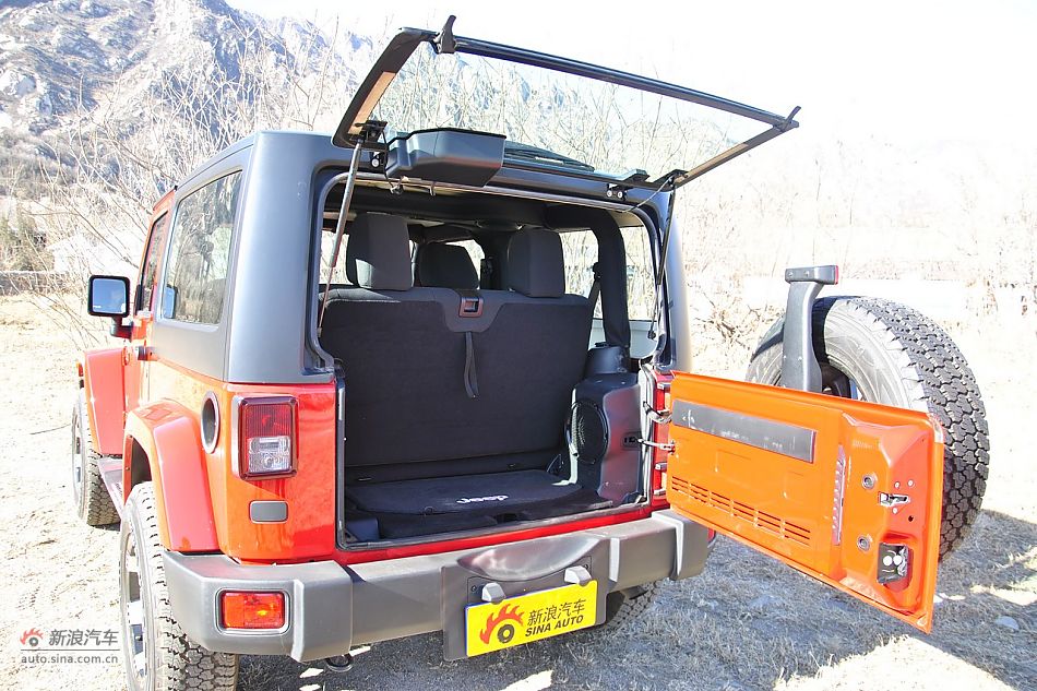 2011款牧马人Sahar两门版