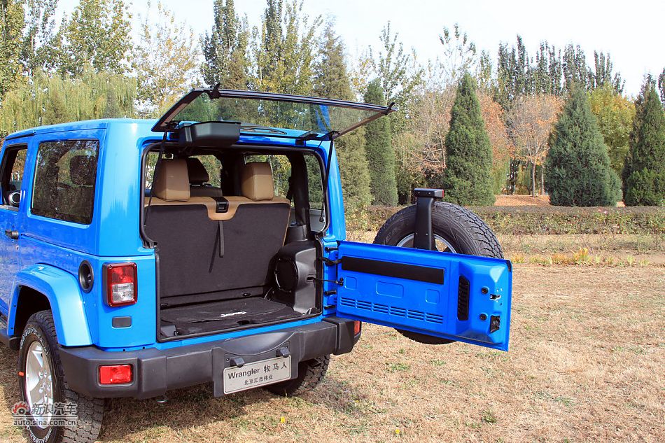 2012款牧马人实拍