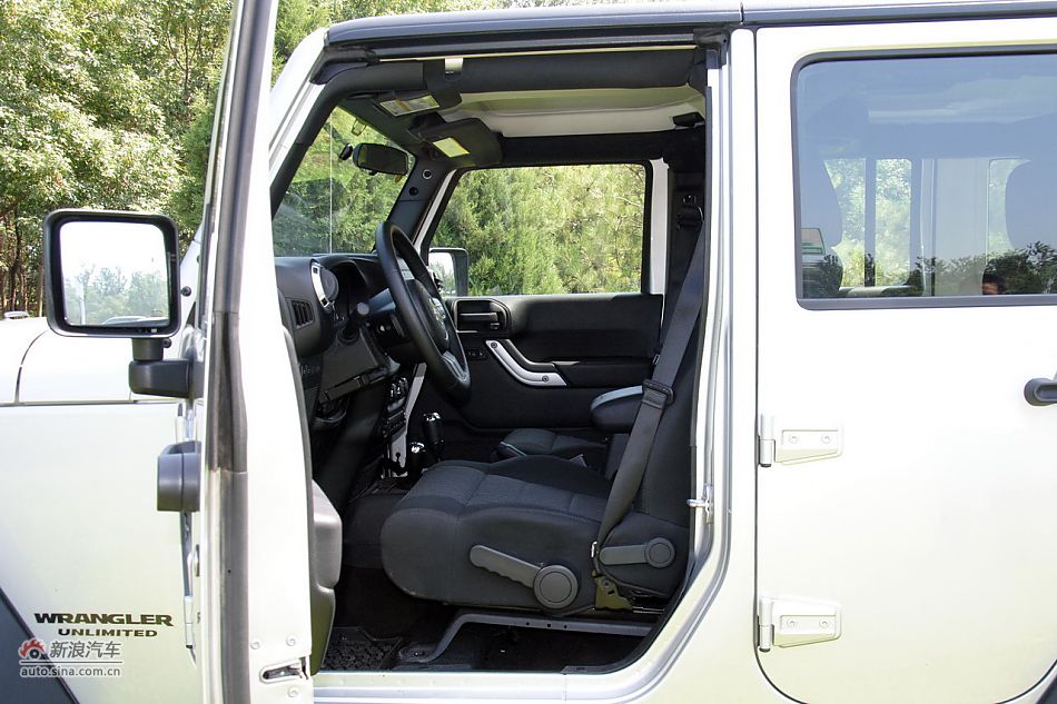 2011款吉普牧马人