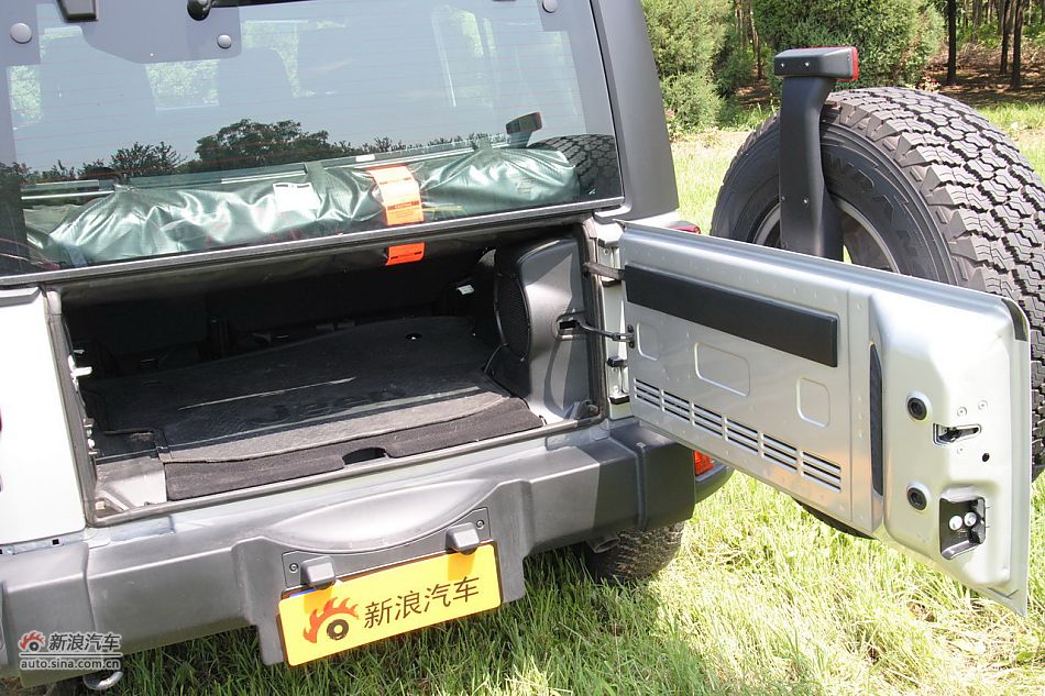 2011款吉普牧马人