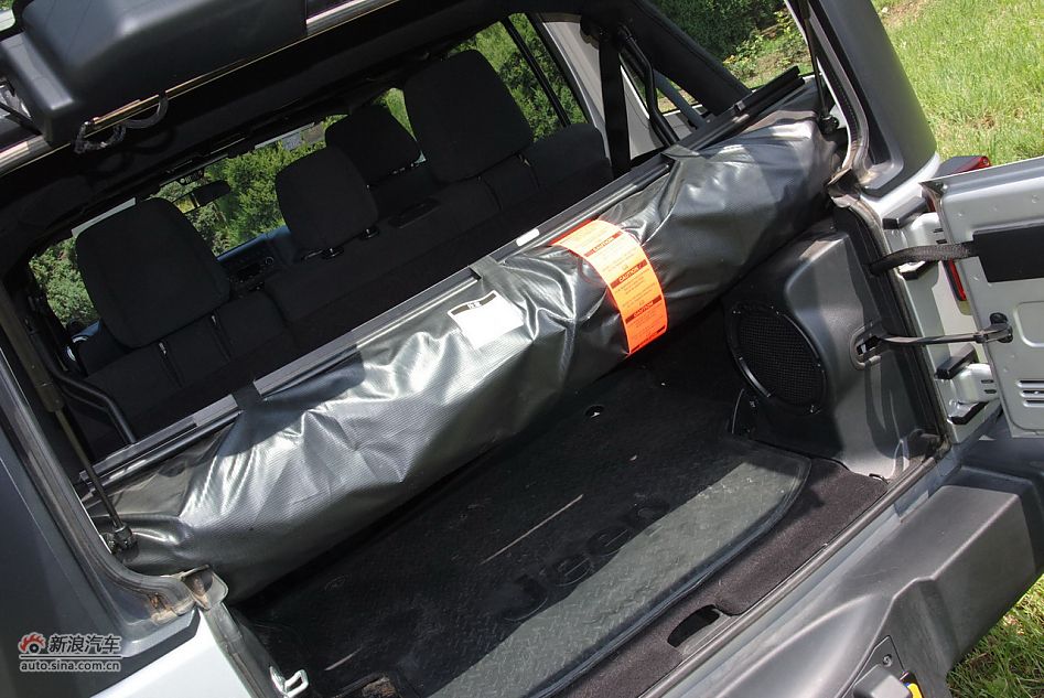 2011款吉普牧马人