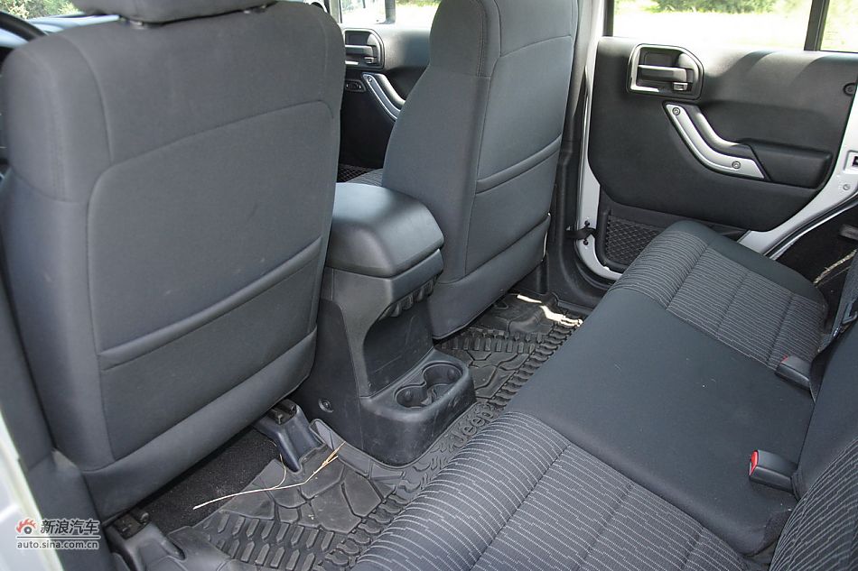 2011款吉普牧马人