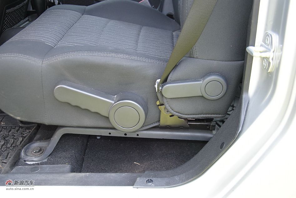 2011款吉普牧马人