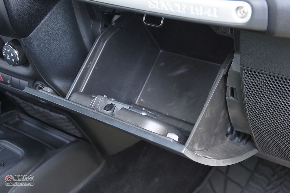 2011款吉普牧马人