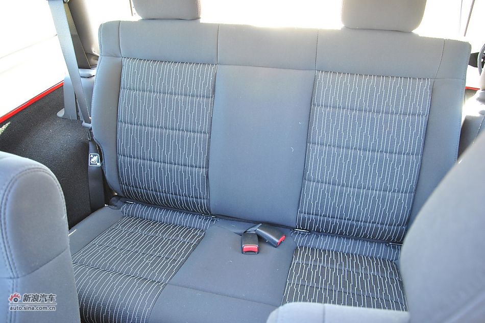 2011款牧马人Sahar两门版