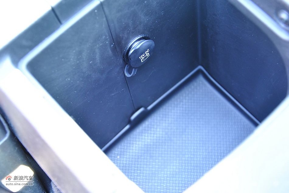 2011款牧马人Sahar两门版