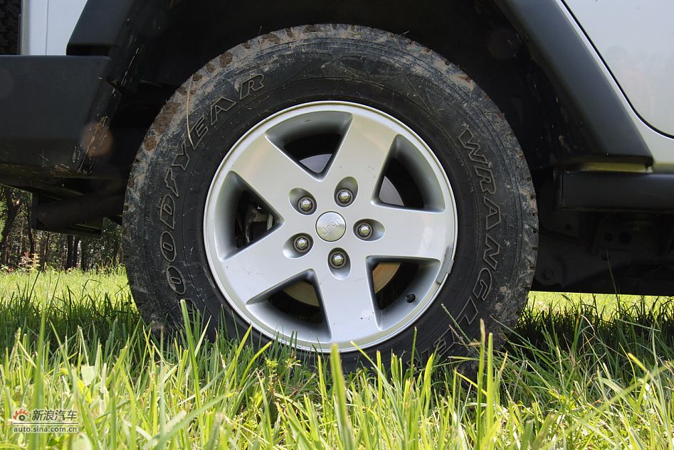 2011款吉普牧马人