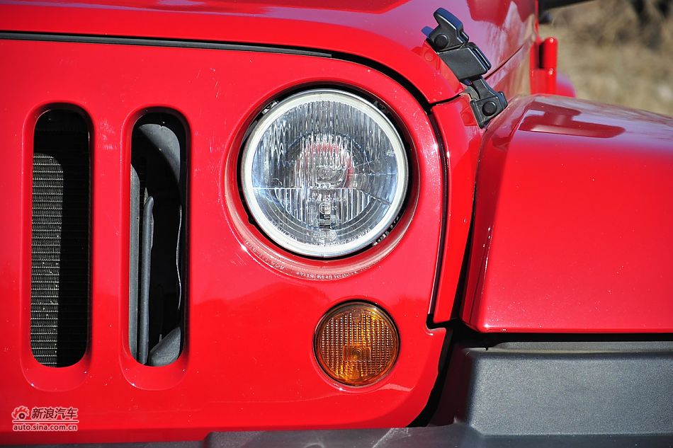 2011款牧马人Sahar两门版