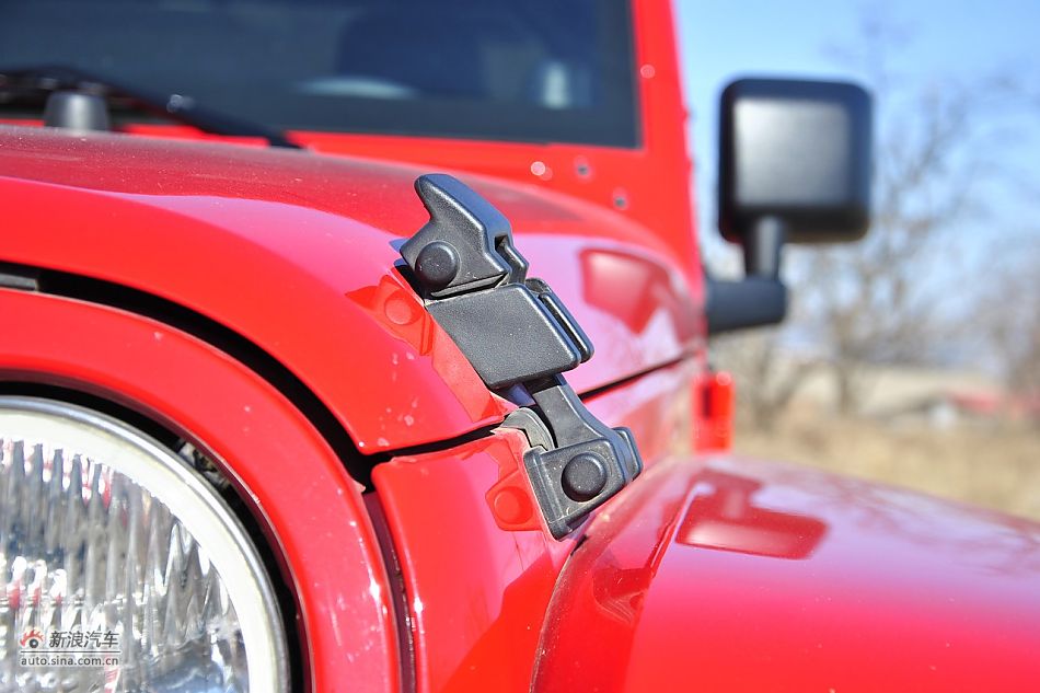 2011款牧马人Sahar两门版