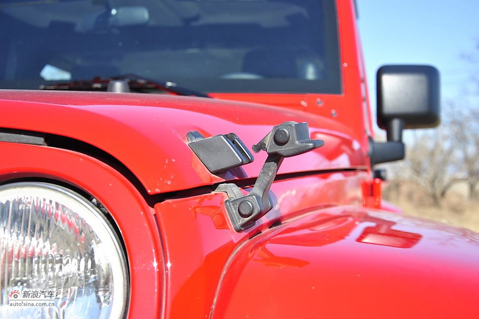 2011款牧马人Sahar两门版