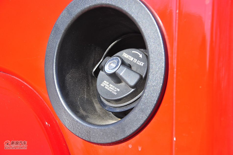 2011款牧马人Sahar两门版