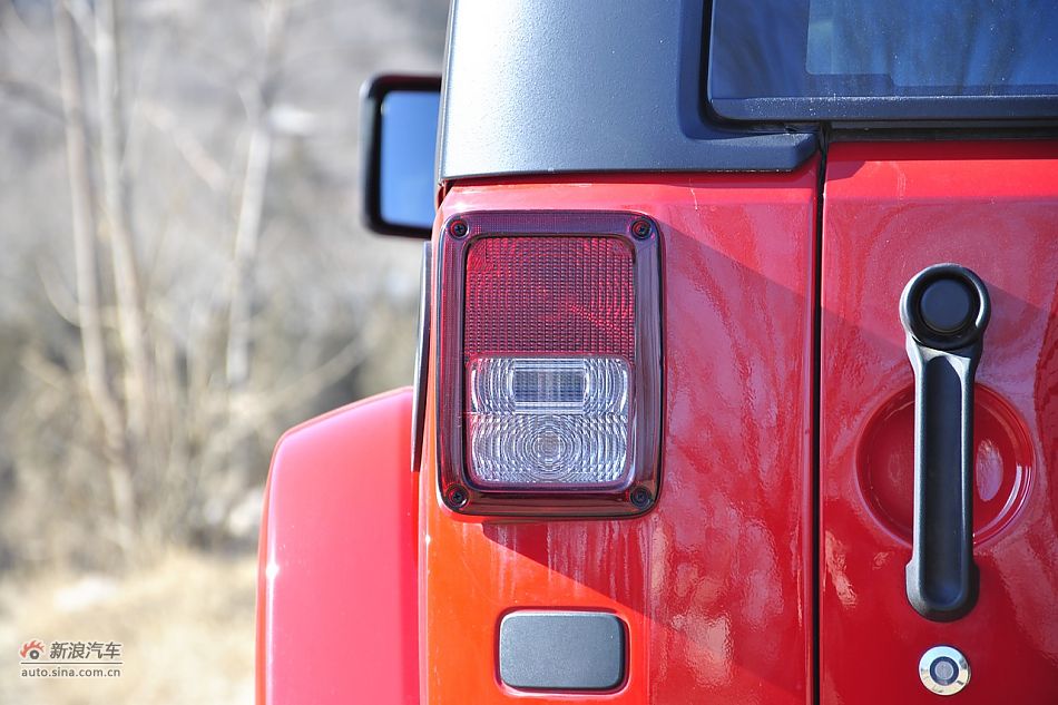 2011款牧马人Sahar两门版