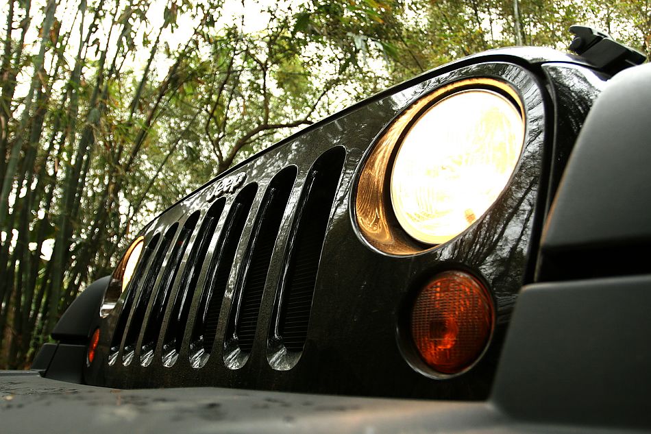 牧马人Rubicon外观图片