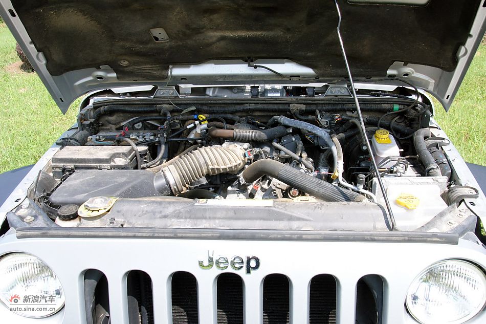 2011款吉普牧马人