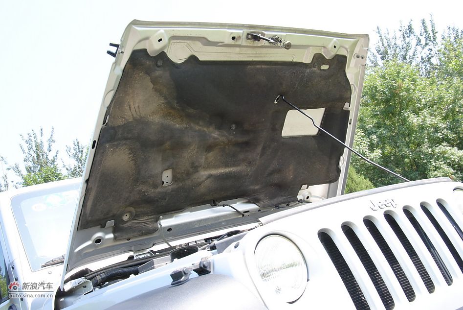 2011款吉普牧马人