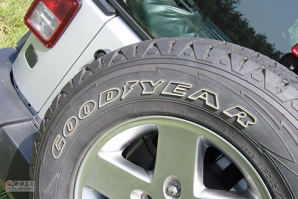 2011款吉普牧马人